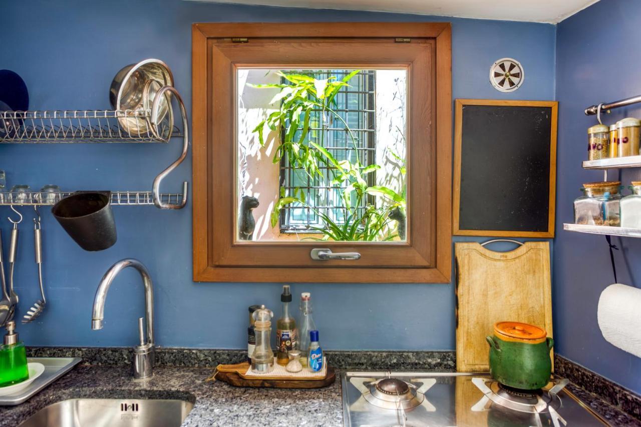 Maggiore 145 With Private Garden - Rione Monti Apartment Rom